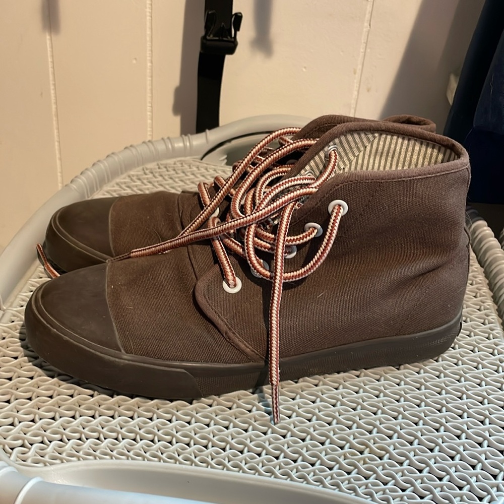 Bangs Sneaker